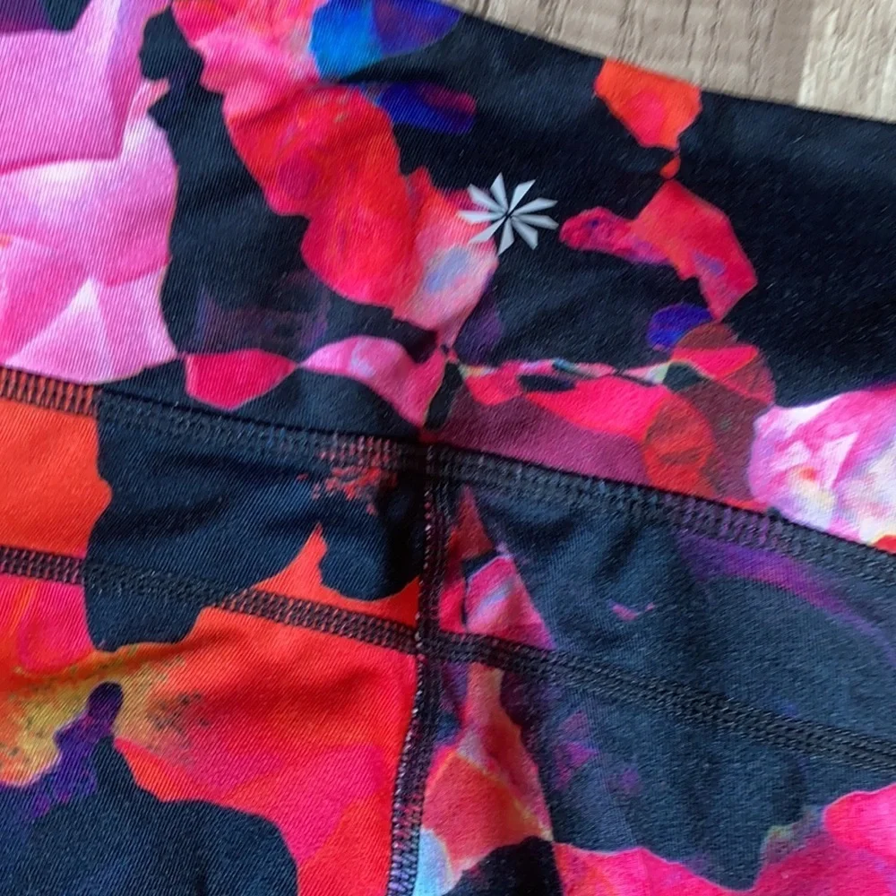 Athleta Legging Pant Mystique Chaturanga Floral Red Pink Black Size Small - Picture 8 of 9
